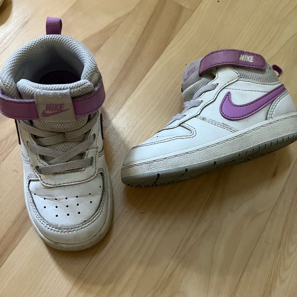 Nike Kids size 8